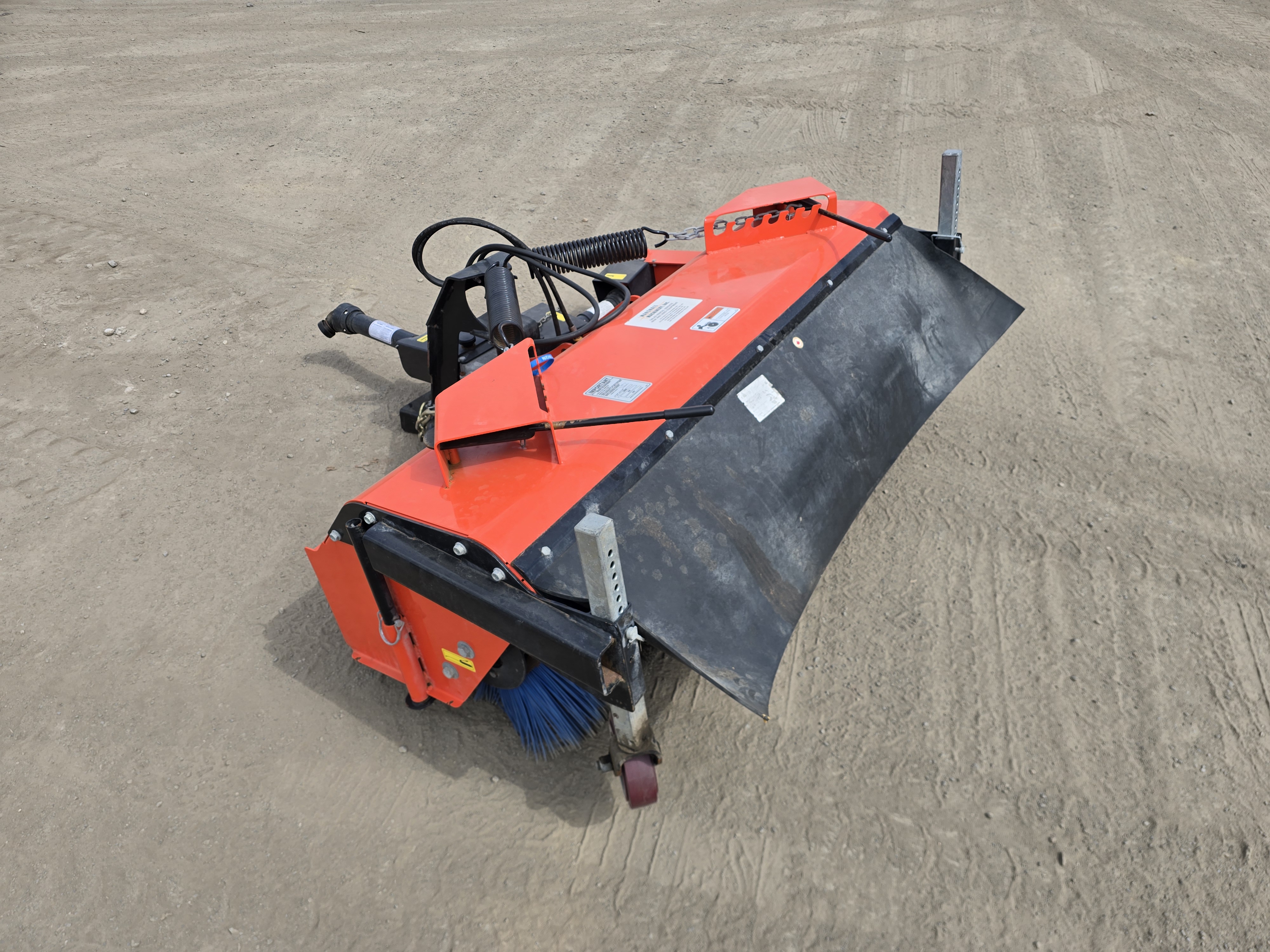 2024 Kubota L2163 Broom/Rotary Angle