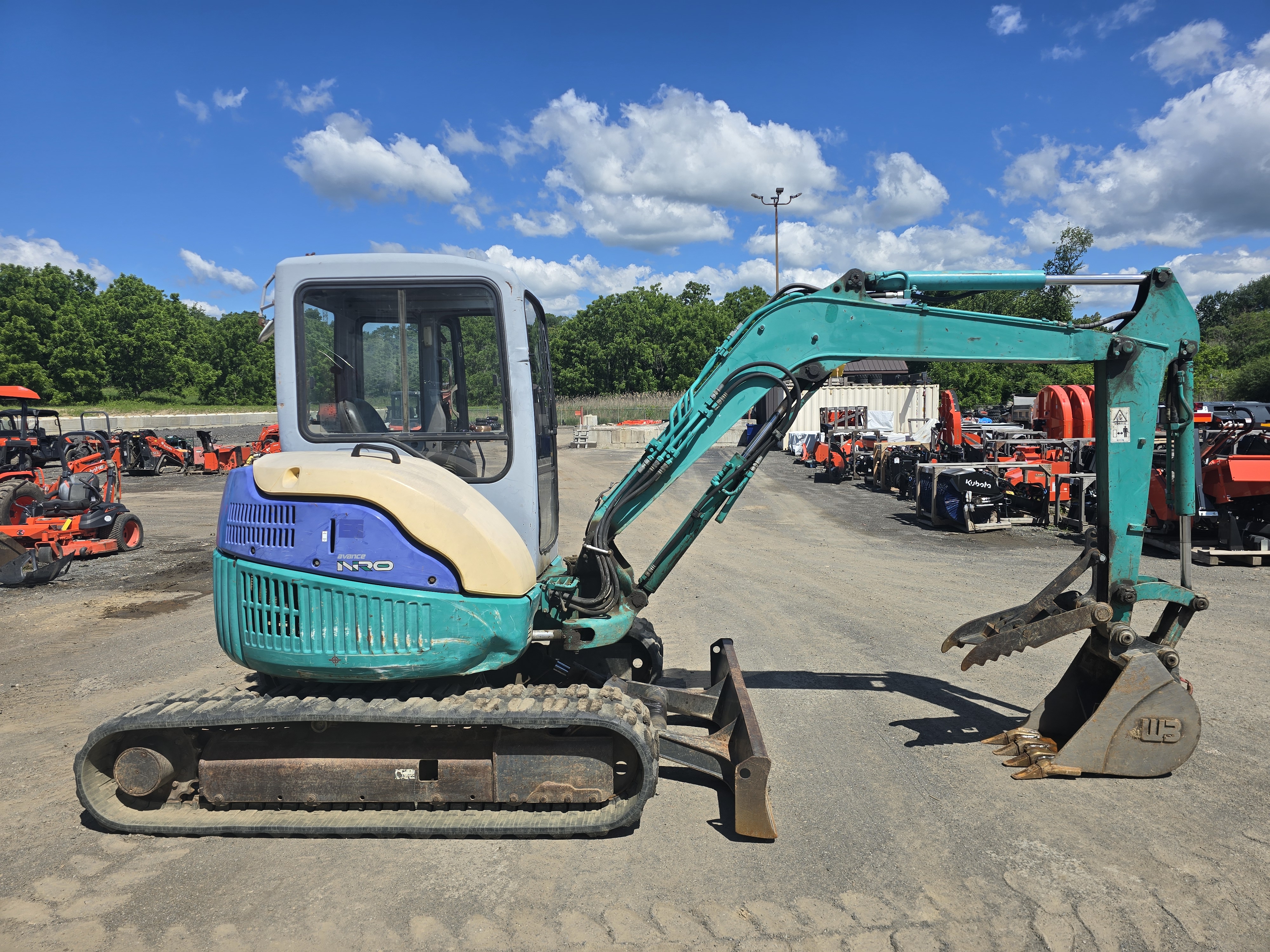 2001 Komatsu PC40MR-1 Excavator