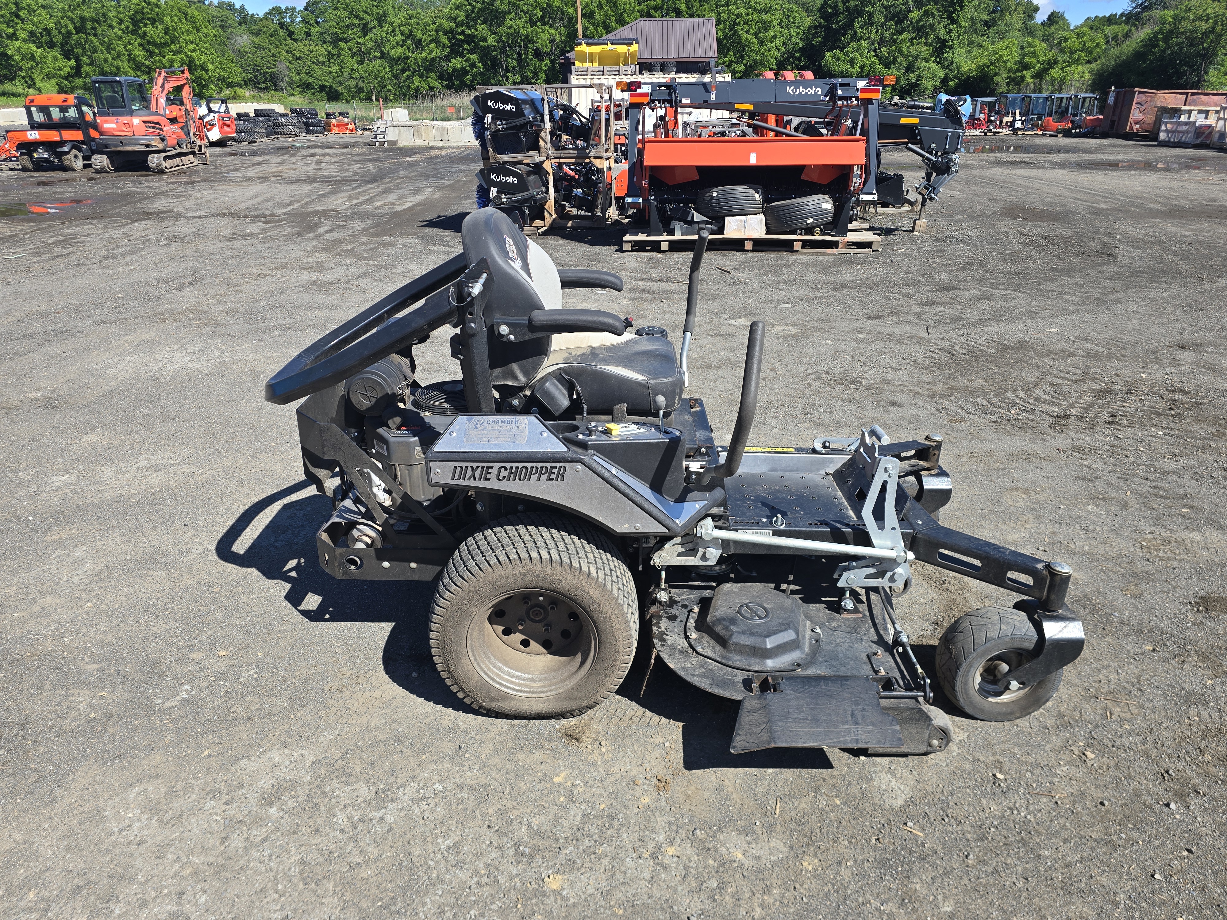 2022 Dixie Chopper HP2460KW Lawn Tractor