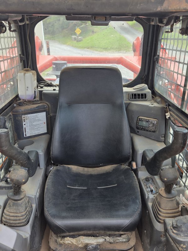 2022 Kubota SVL97-2HFC Skid Steer Loader