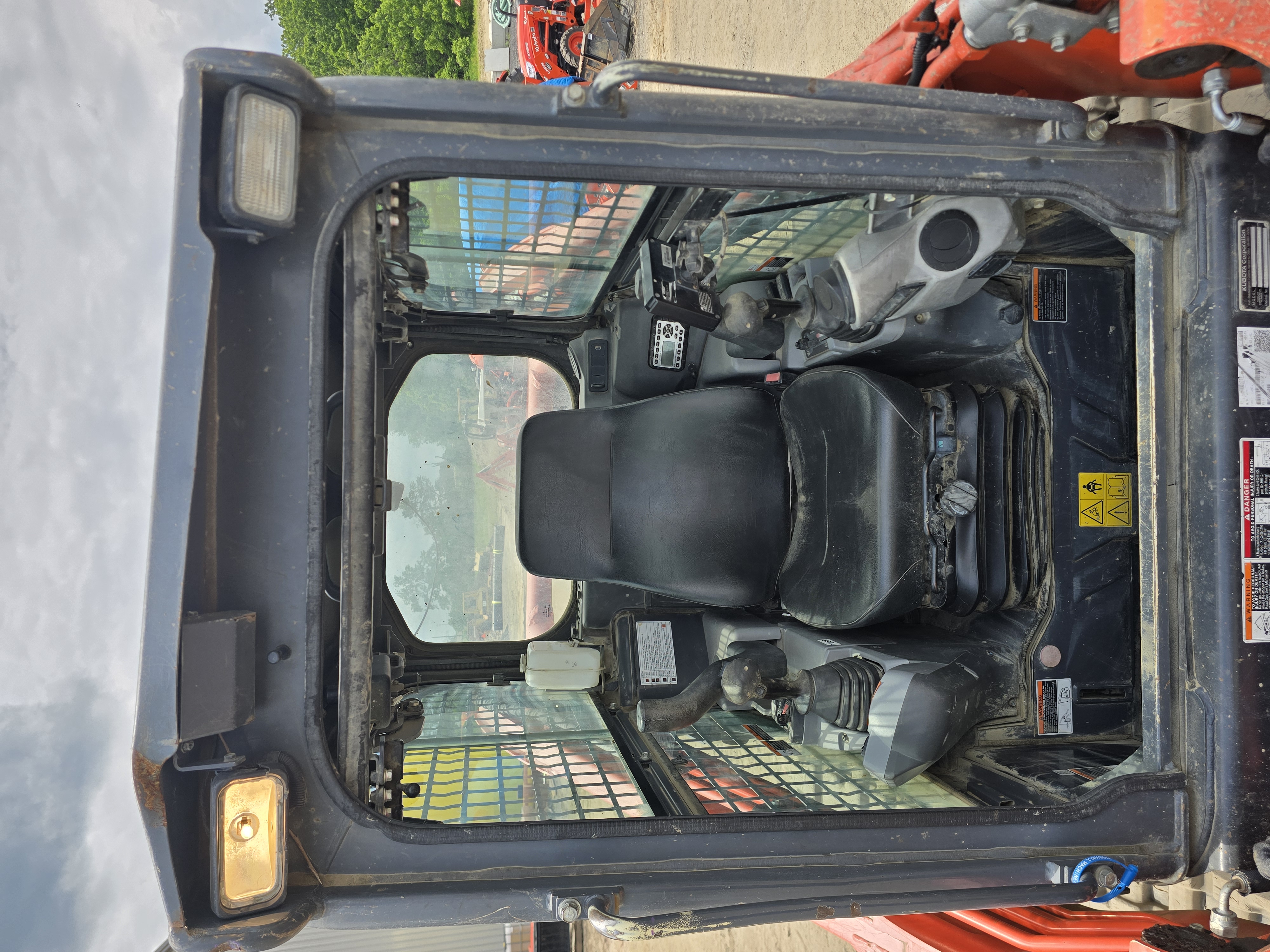 2020 Kubota SVL752HFWC Skid Steer Loader