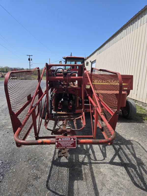 2001 New Holland 575 Baler/Square