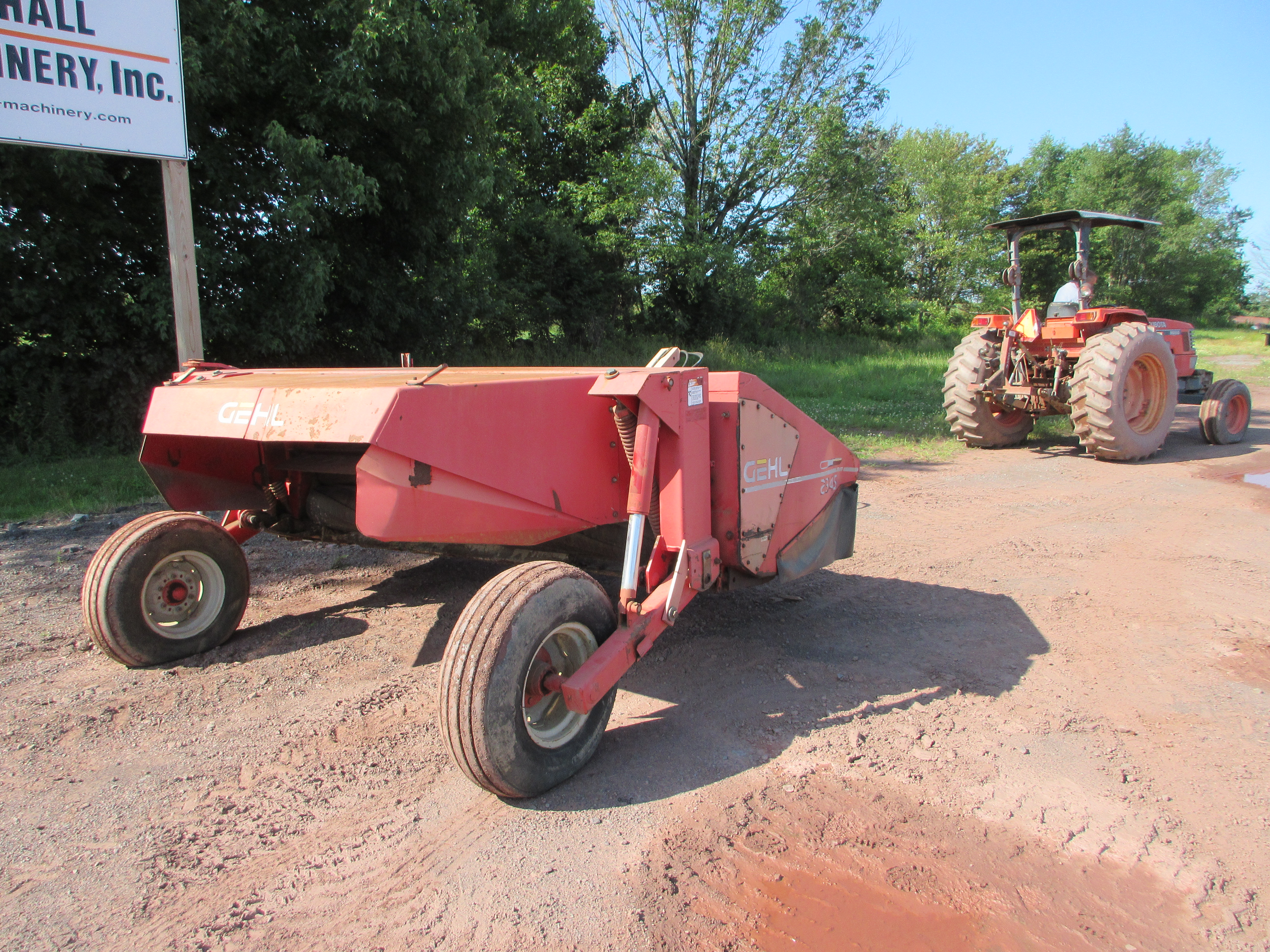 2004 Gehl DC2345 Mower
