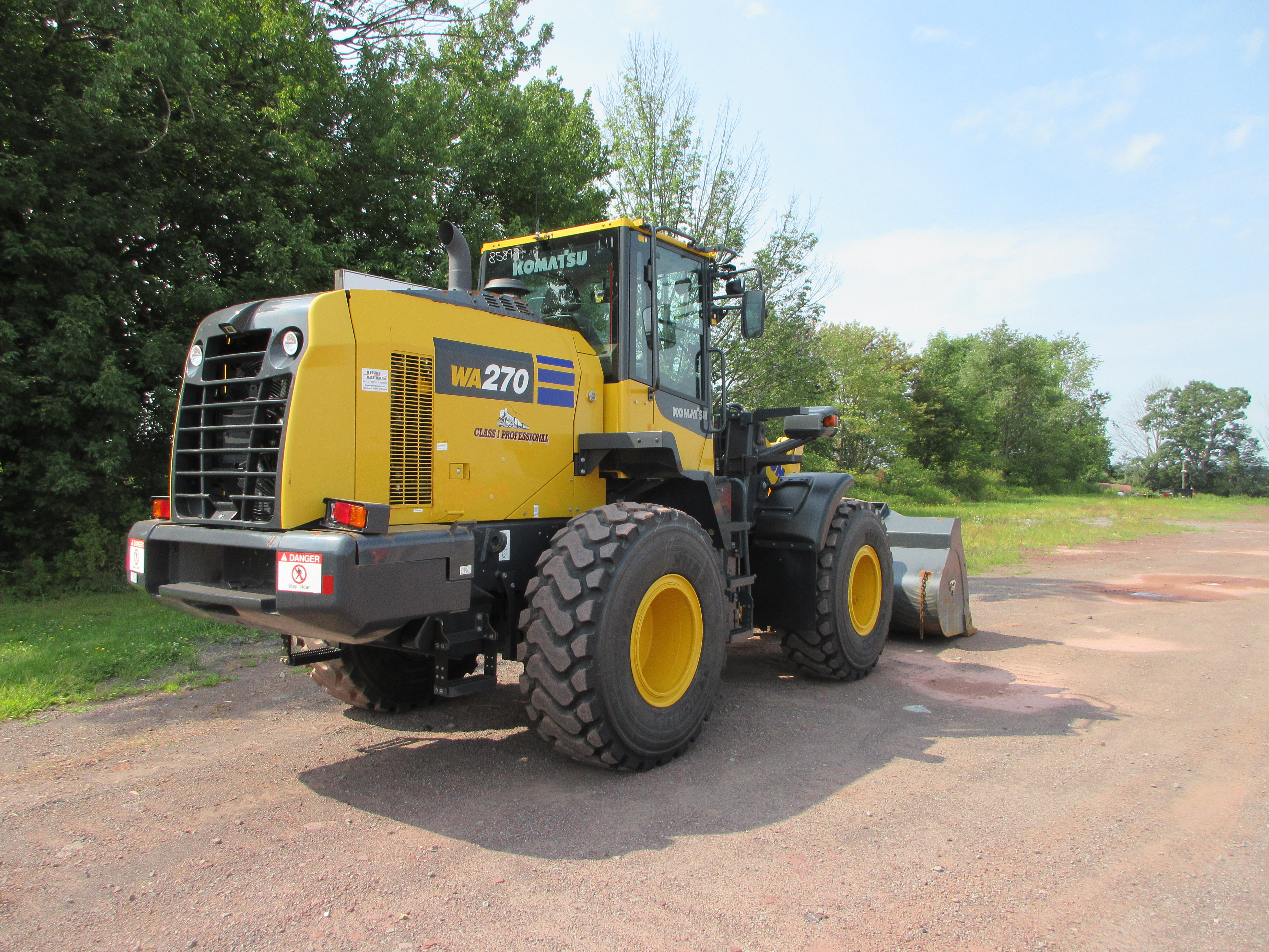 2023 Komatsu WA270-8 Wheel Loader