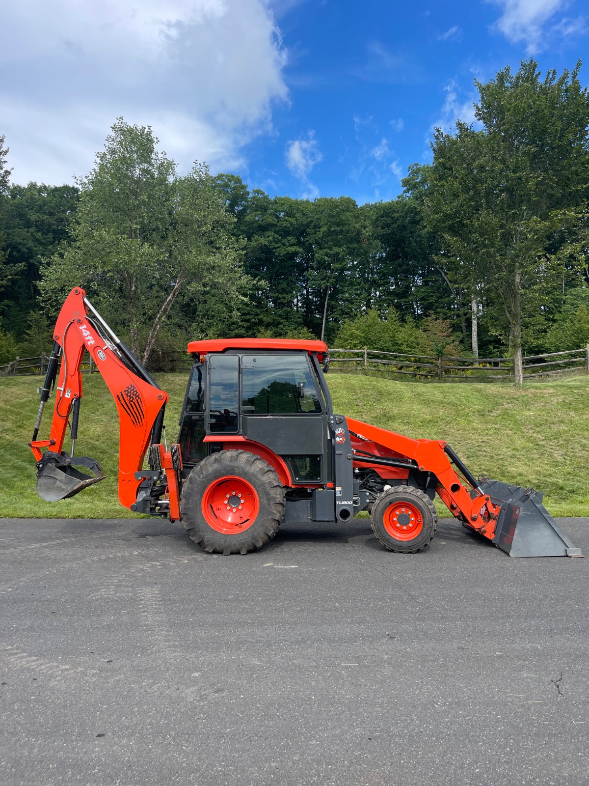 2025 Kubota M62 Tractor Loader Backhoe