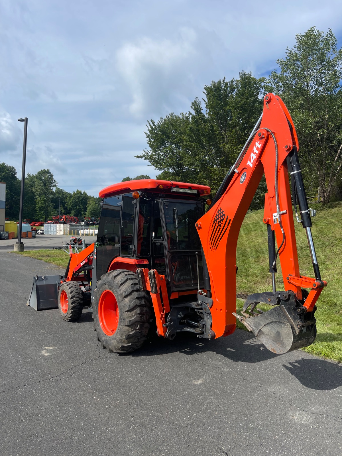 2025 Kubota M62 Tractor Loader Backhoe
