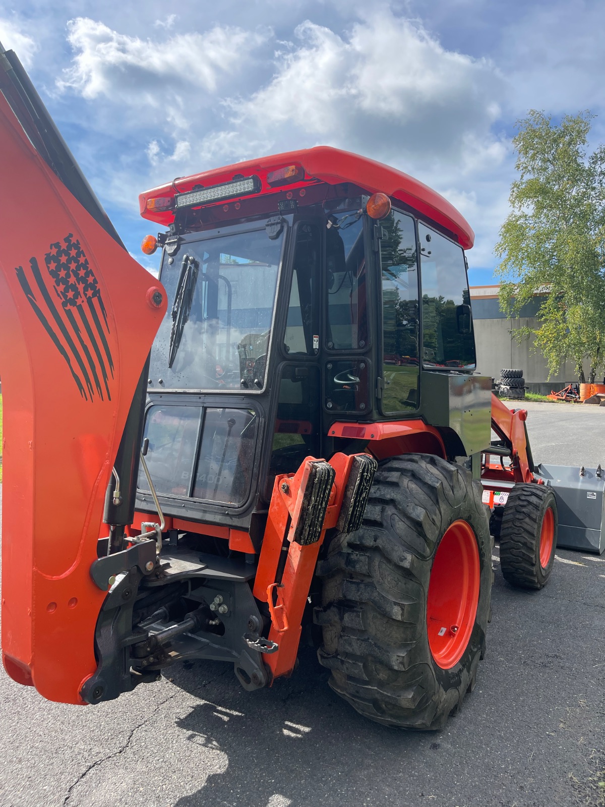 2025 Kubota M62 Tractor Loader Backhoe
