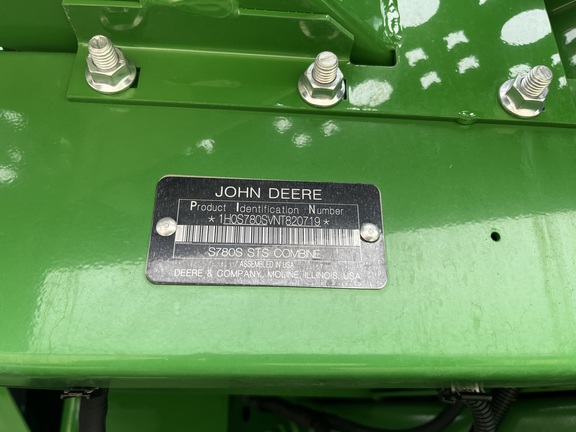 2022 John Deere S780 Combine