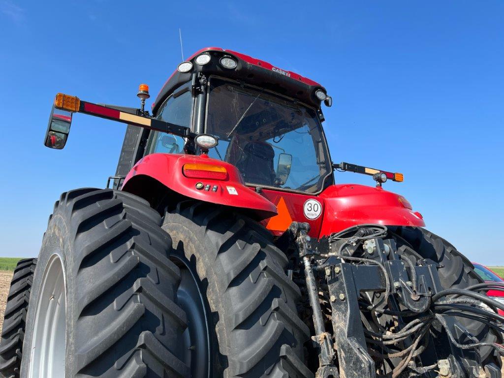 2020 Case IH MAGNUM380 Tractor