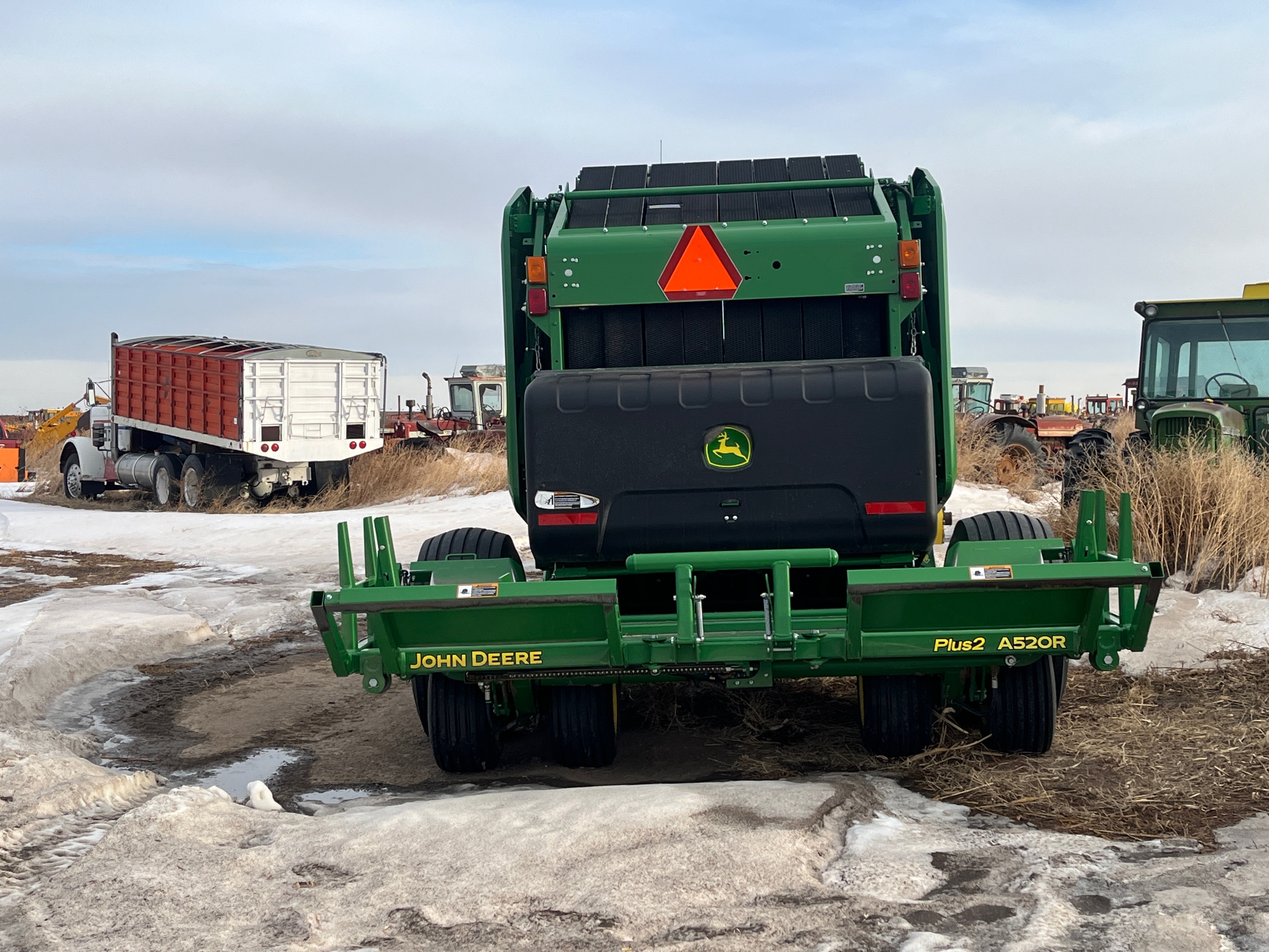 2019 John Deere 560M Baler/Round