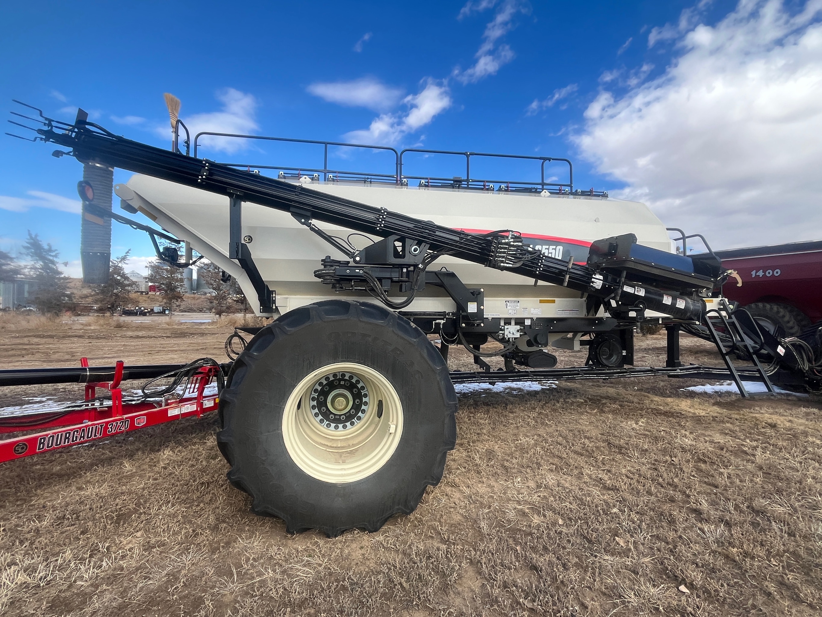 2024 Bourgault 3720 Air Drill