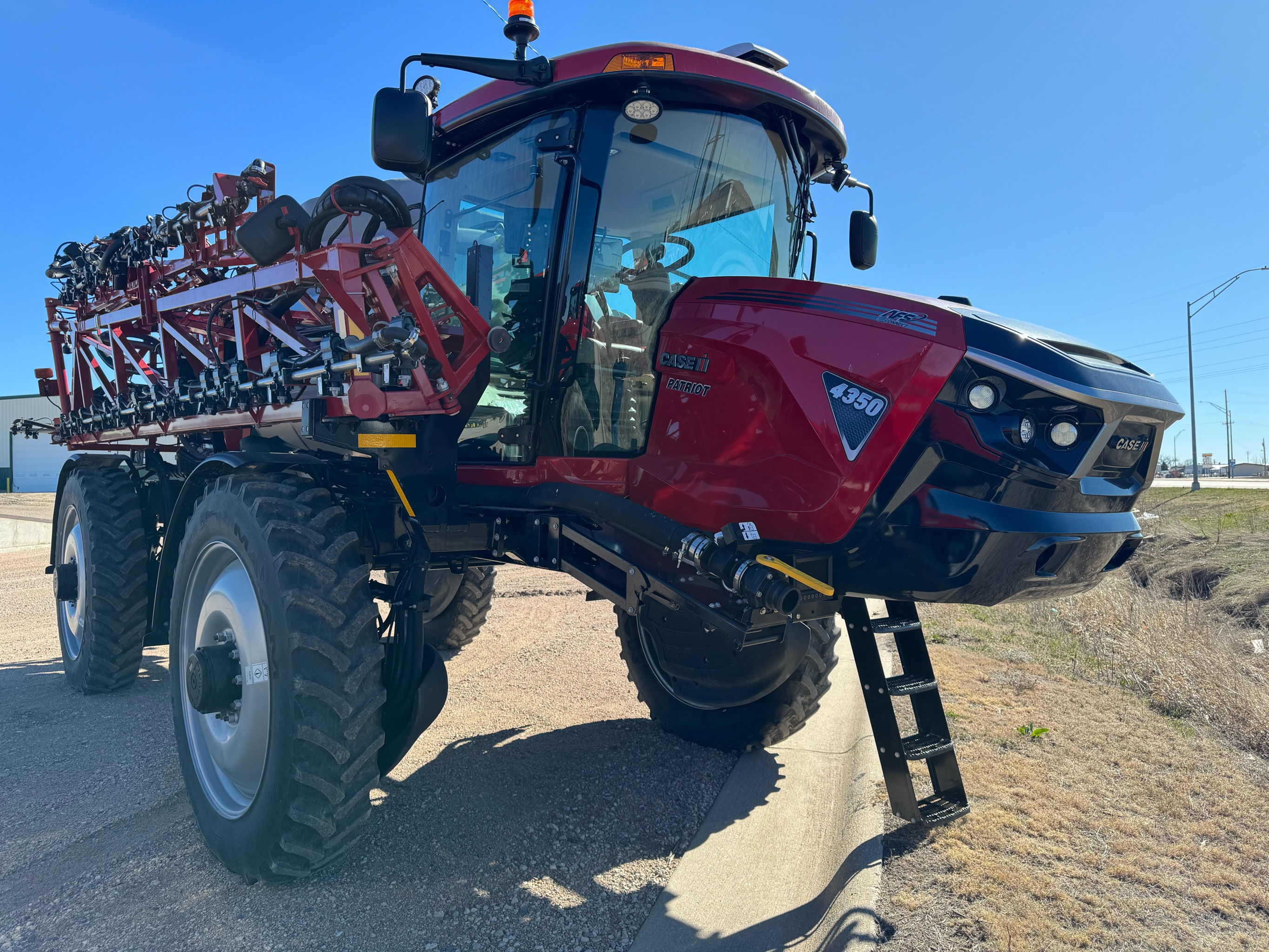 2023 Case IH PATRIOT 4350 Sprayer/High Clearance