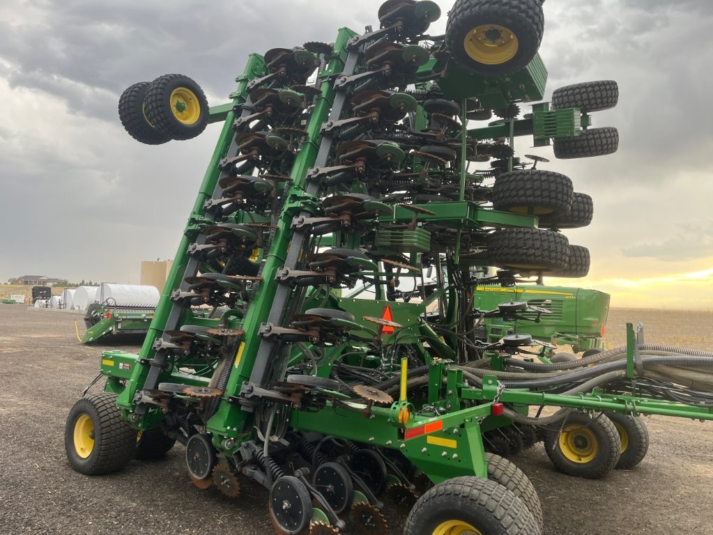 2016 John Deere 1910/1890 Air Seeder