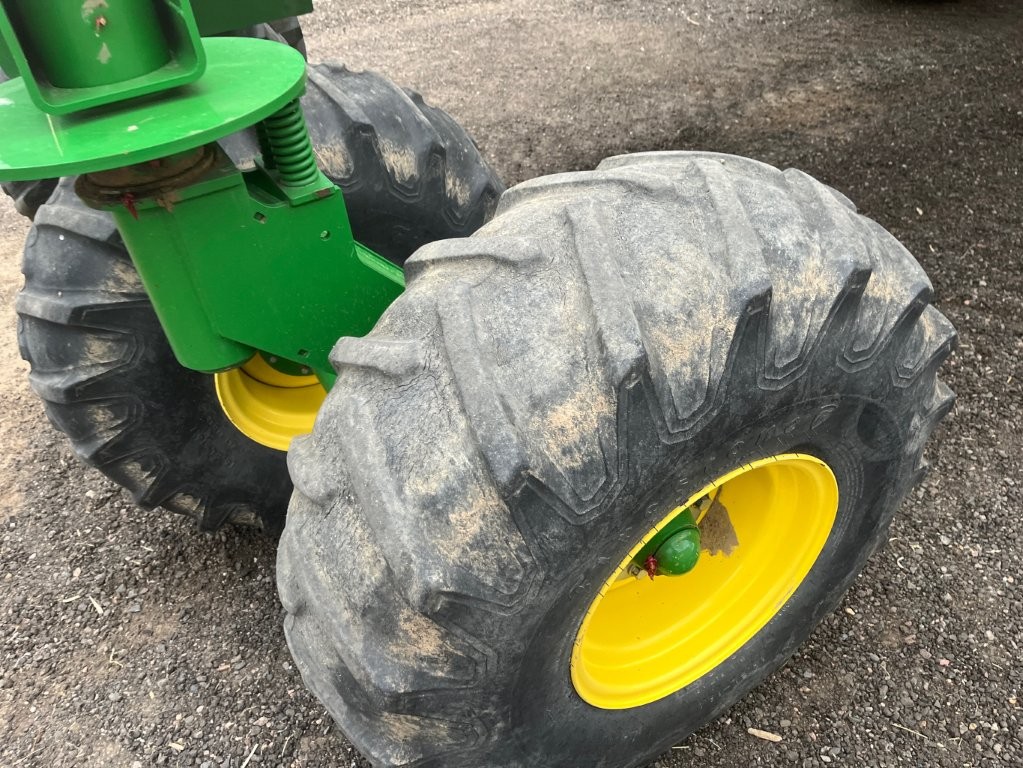 2016 John Deere 1910/1890 Air Seeder