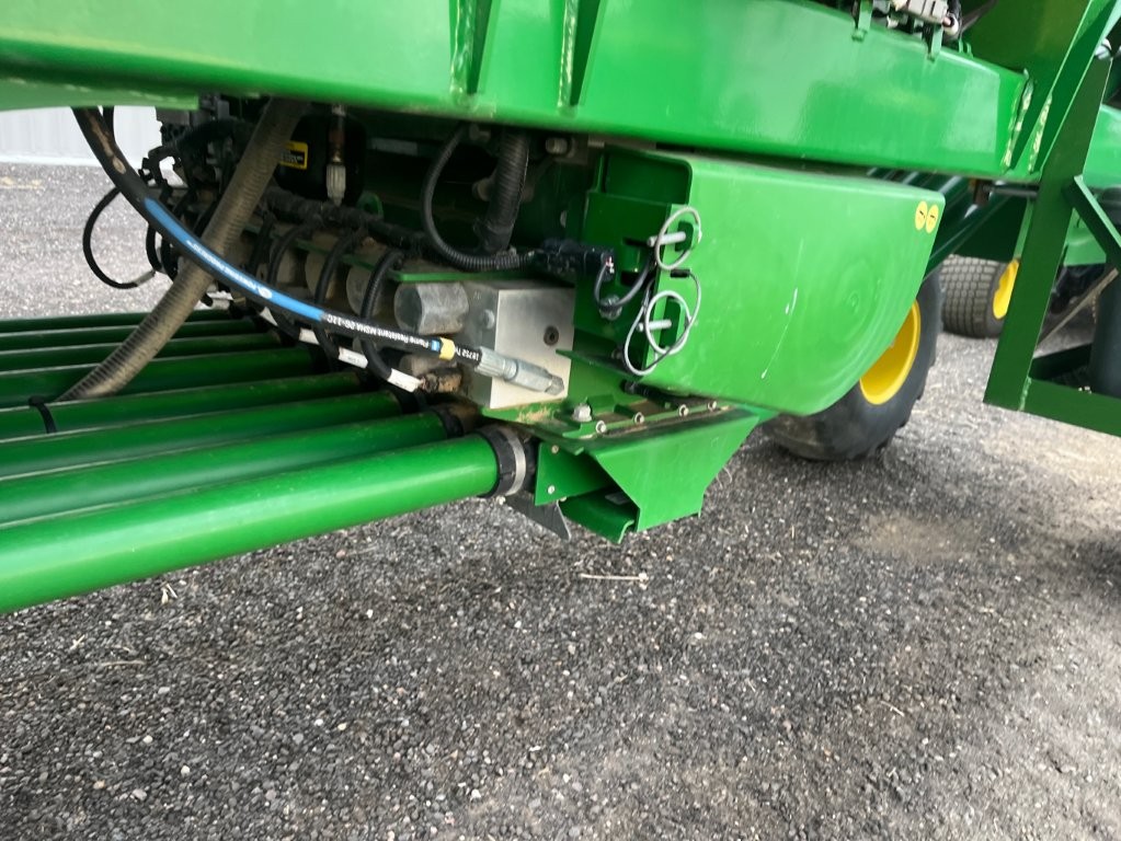 2016 John Deere 1910/1890 Air Seeder