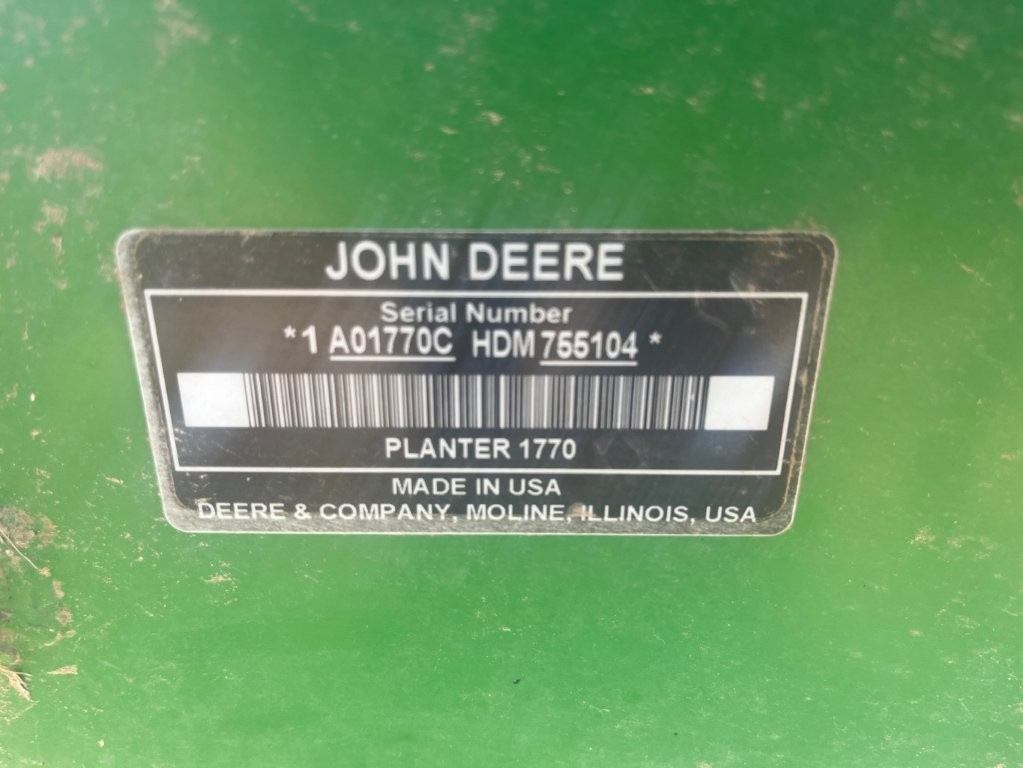 2014 John Deere 1770NT Planter/Row