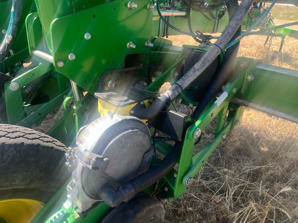 2014 John Deere 1770NT Planter/Row