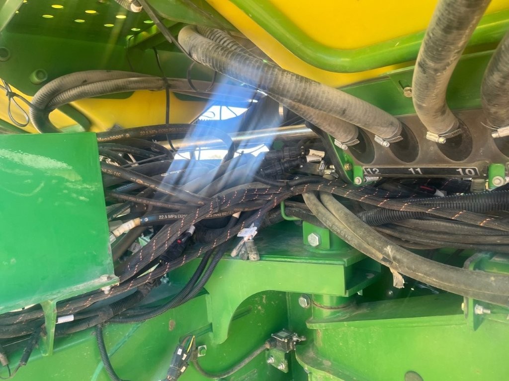 2014 John Deere 1770NT Planter/Row