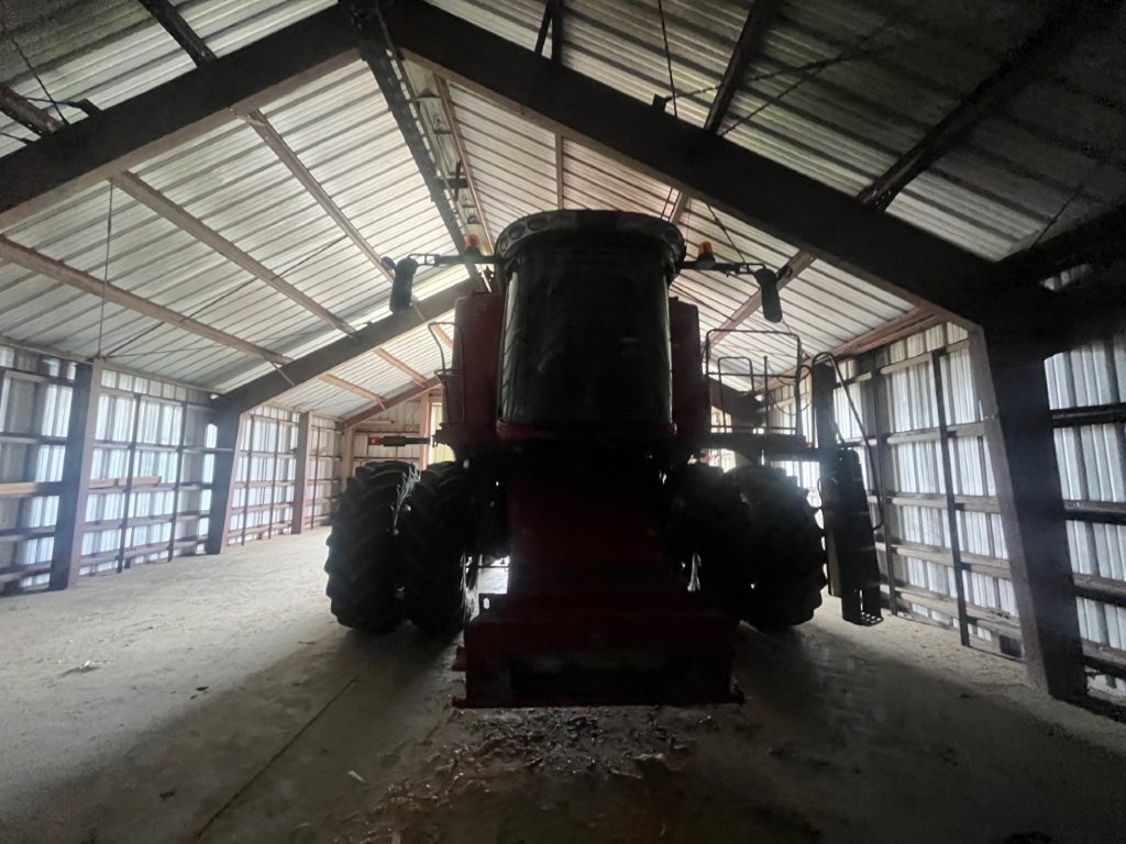 2016 Case IH 8240 Combine