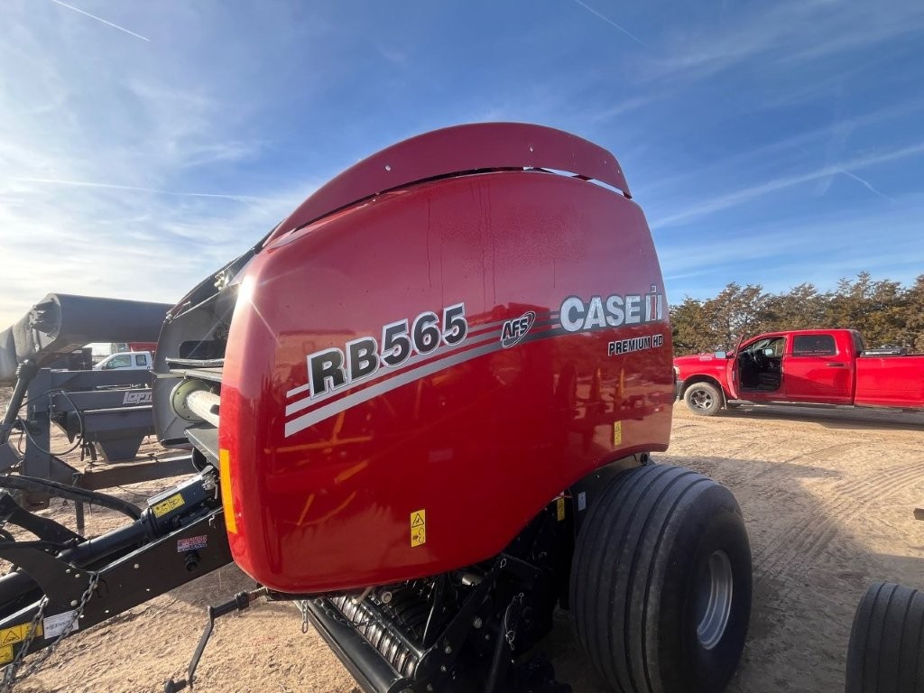 2023 Case IH RB565 Baler/Round