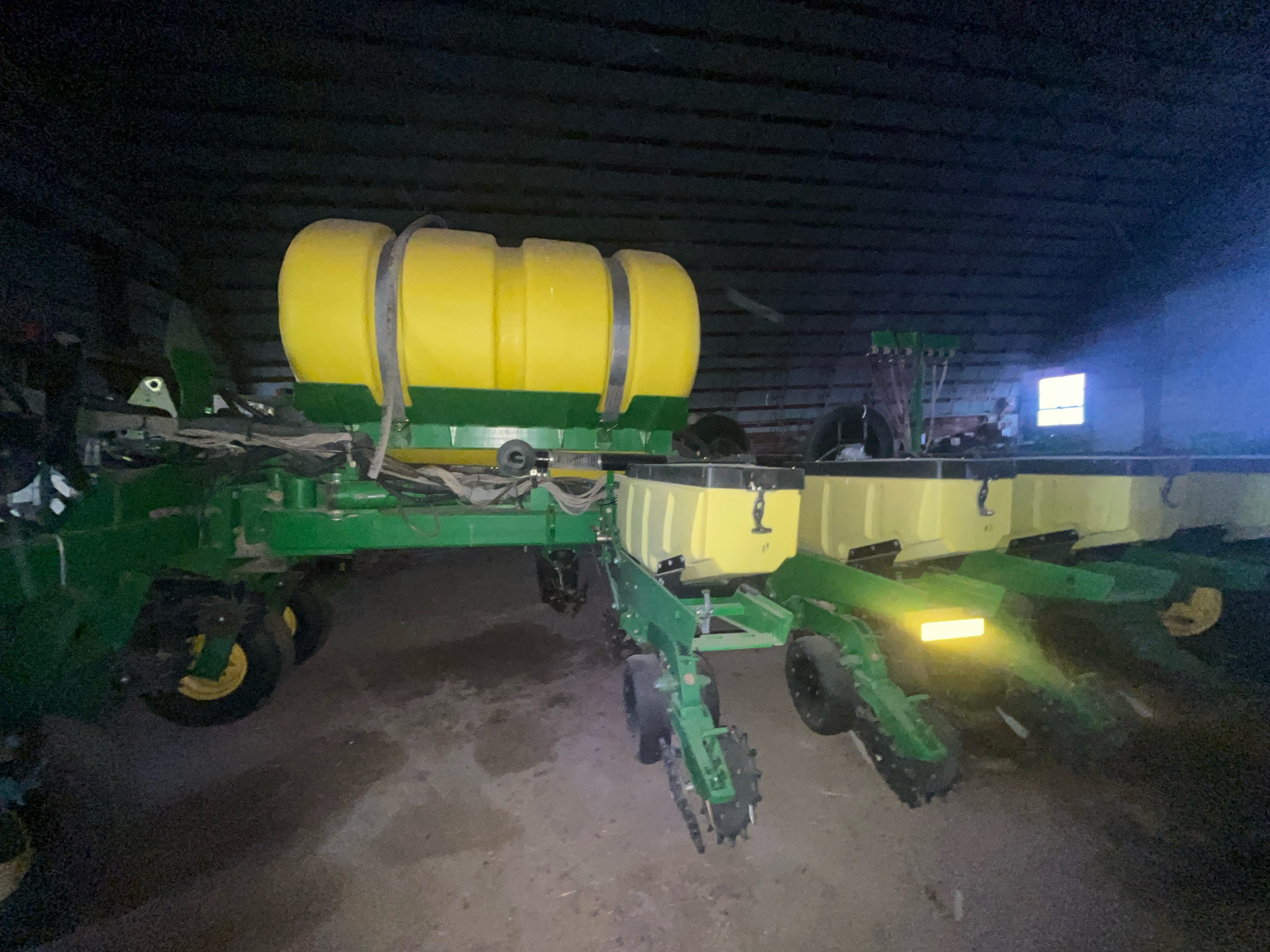 2009 John Deere 1770 Planter