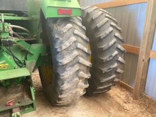 1994 John Deere 8770 Tractor