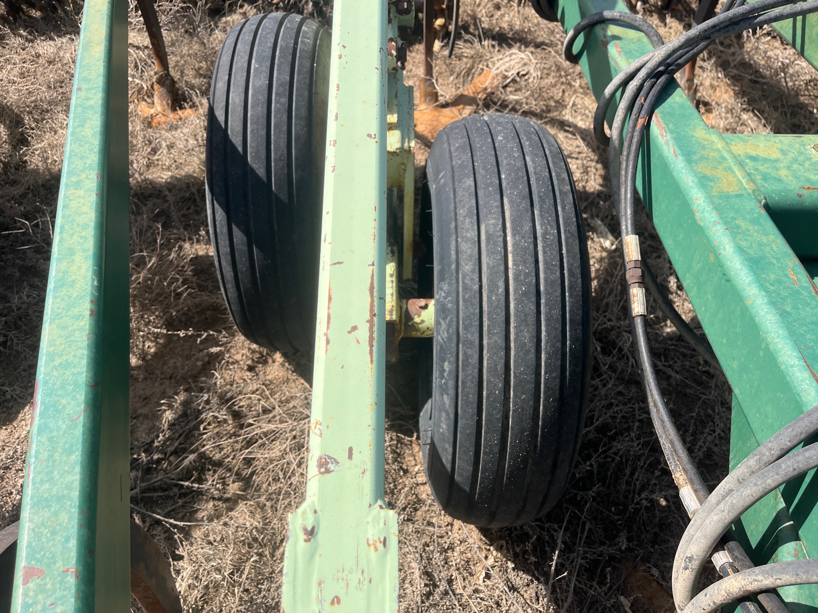 1991 Sunflower 3070-49 Vertical Tillage