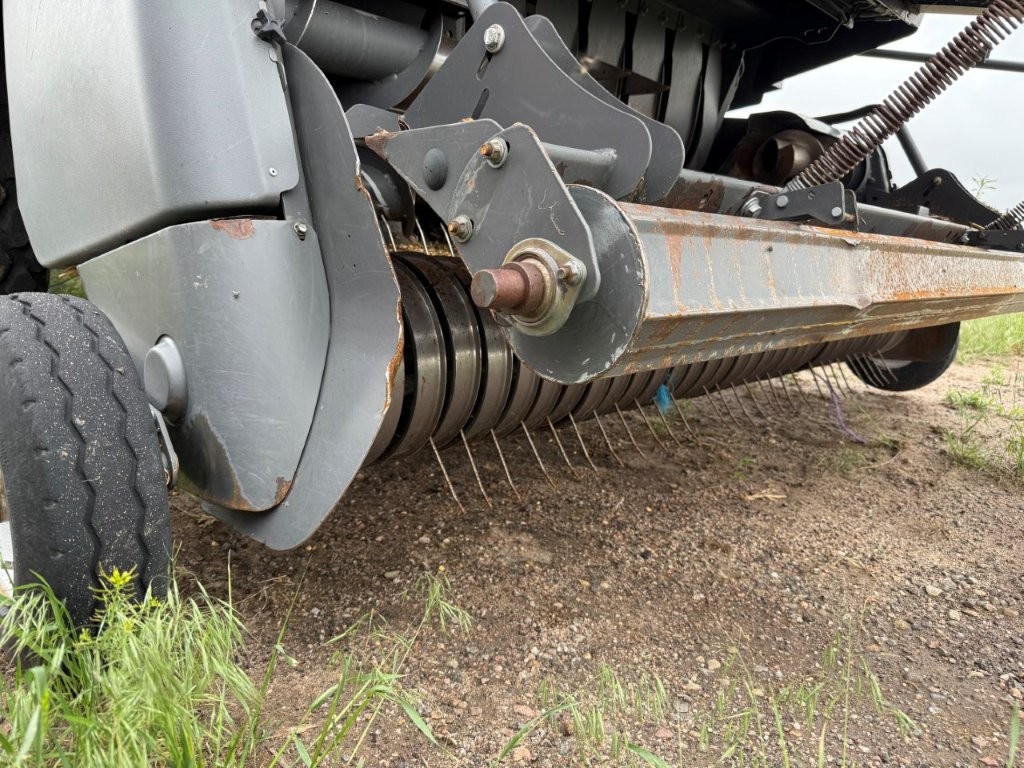 2017 Massey Ferguson 2290 Baler/Big Square