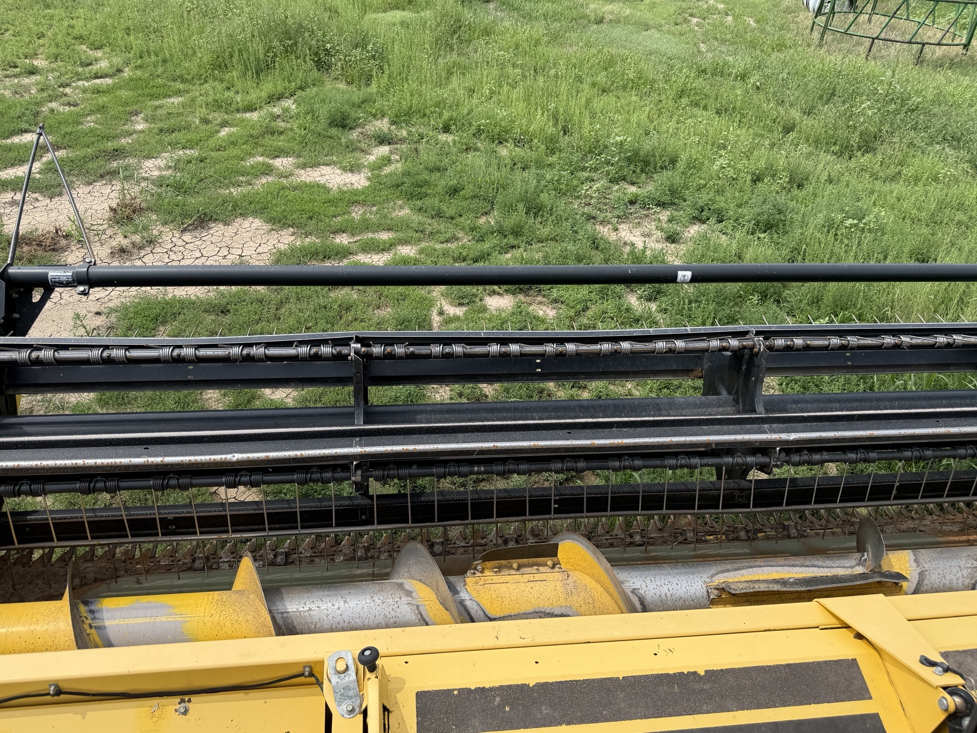 2015 New Holland SPEEDR220 Windrower