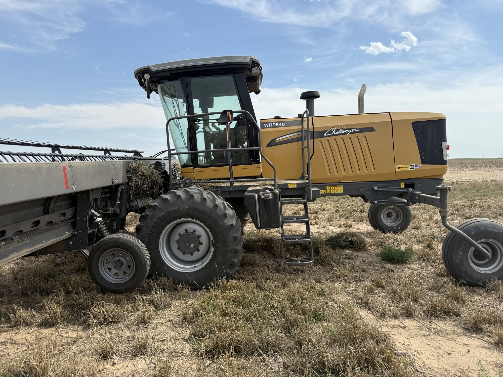 2015 Challenger WR9840 Windrower