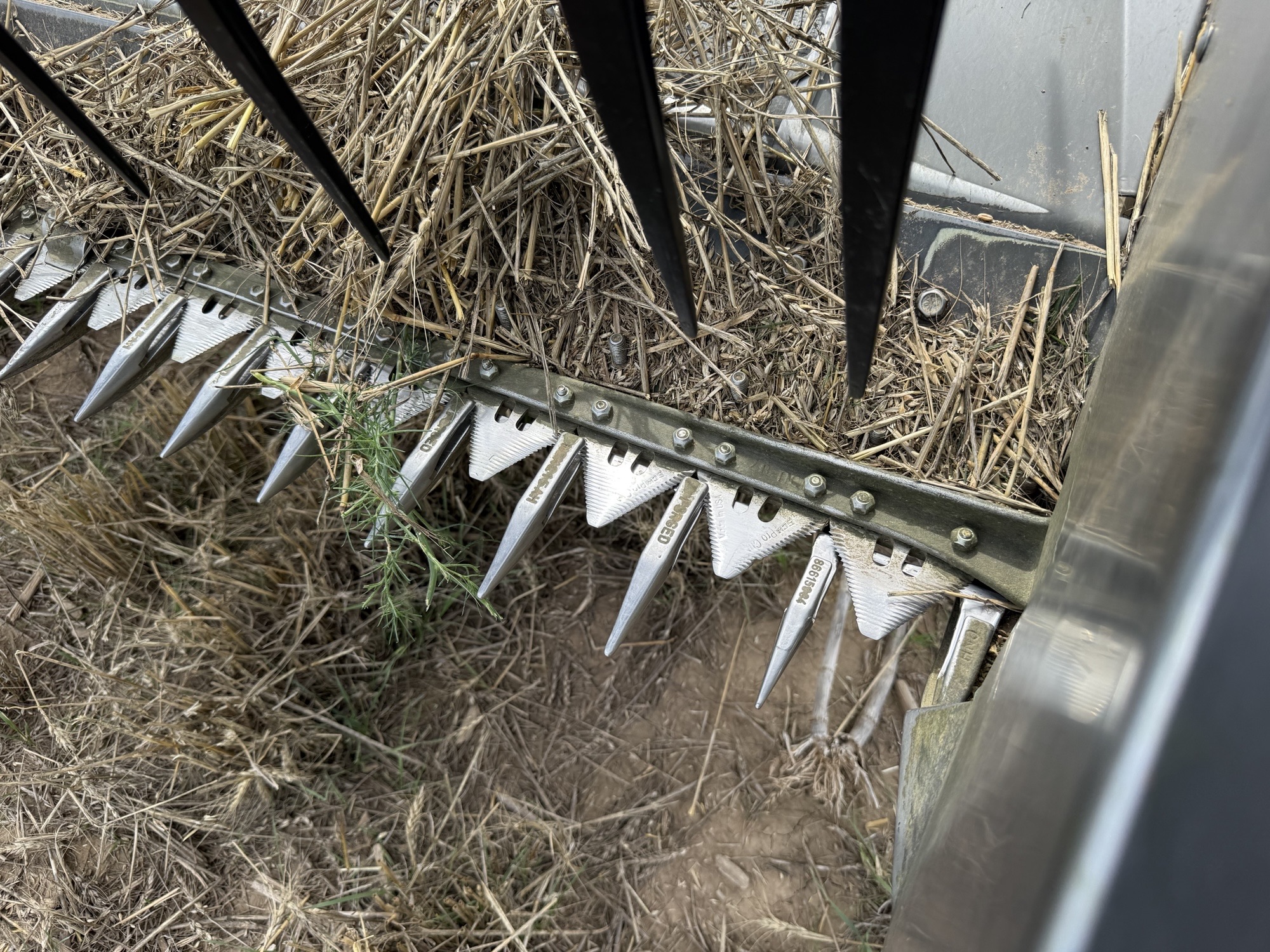 2015 Challenger WR9840 Windrower