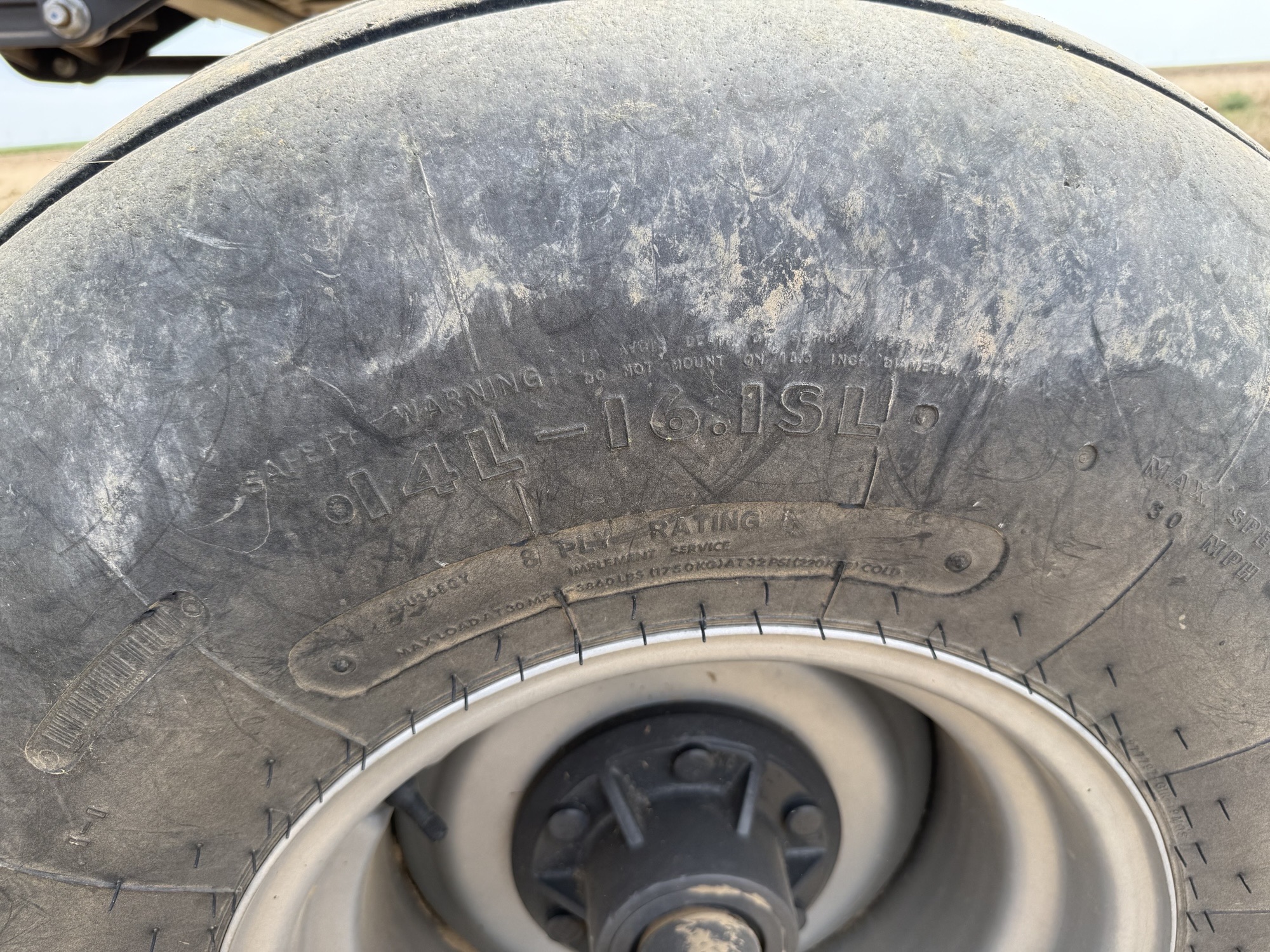 2015 Challenger WR9840 Windrower