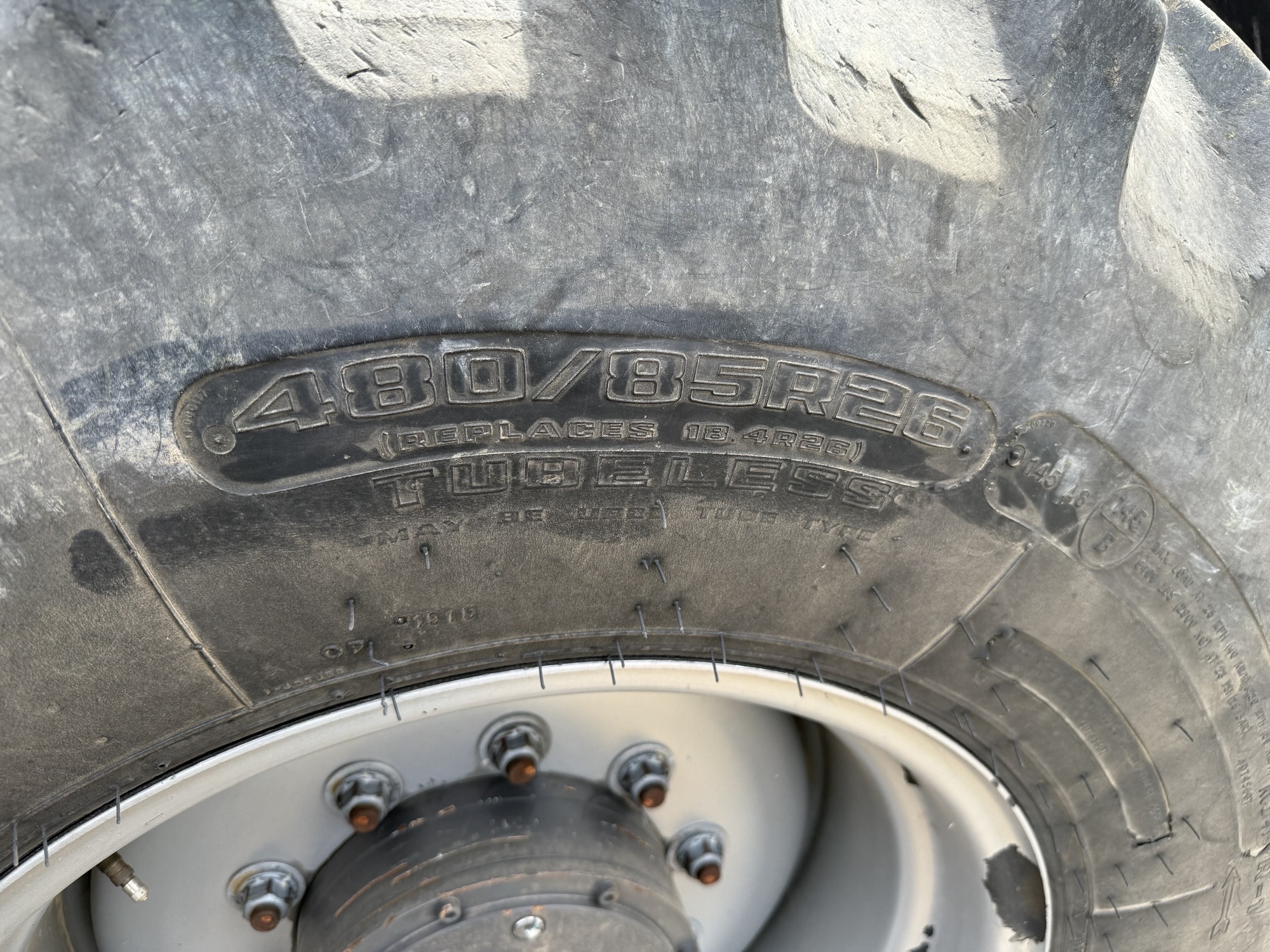 2015 Challenger WR9840 Windrower