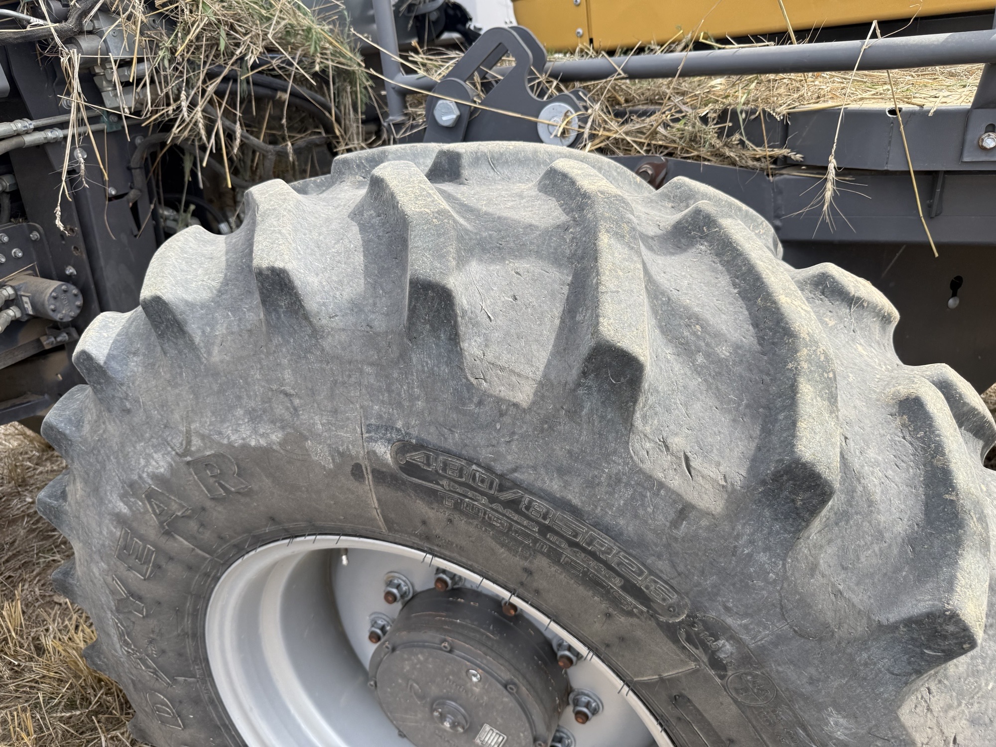 2015 Challenger WR9840 Windrower