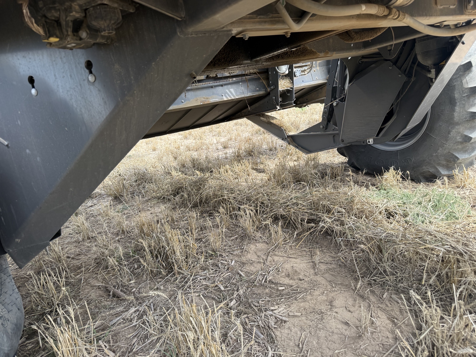 2015 Challenger WR9840 Windrower