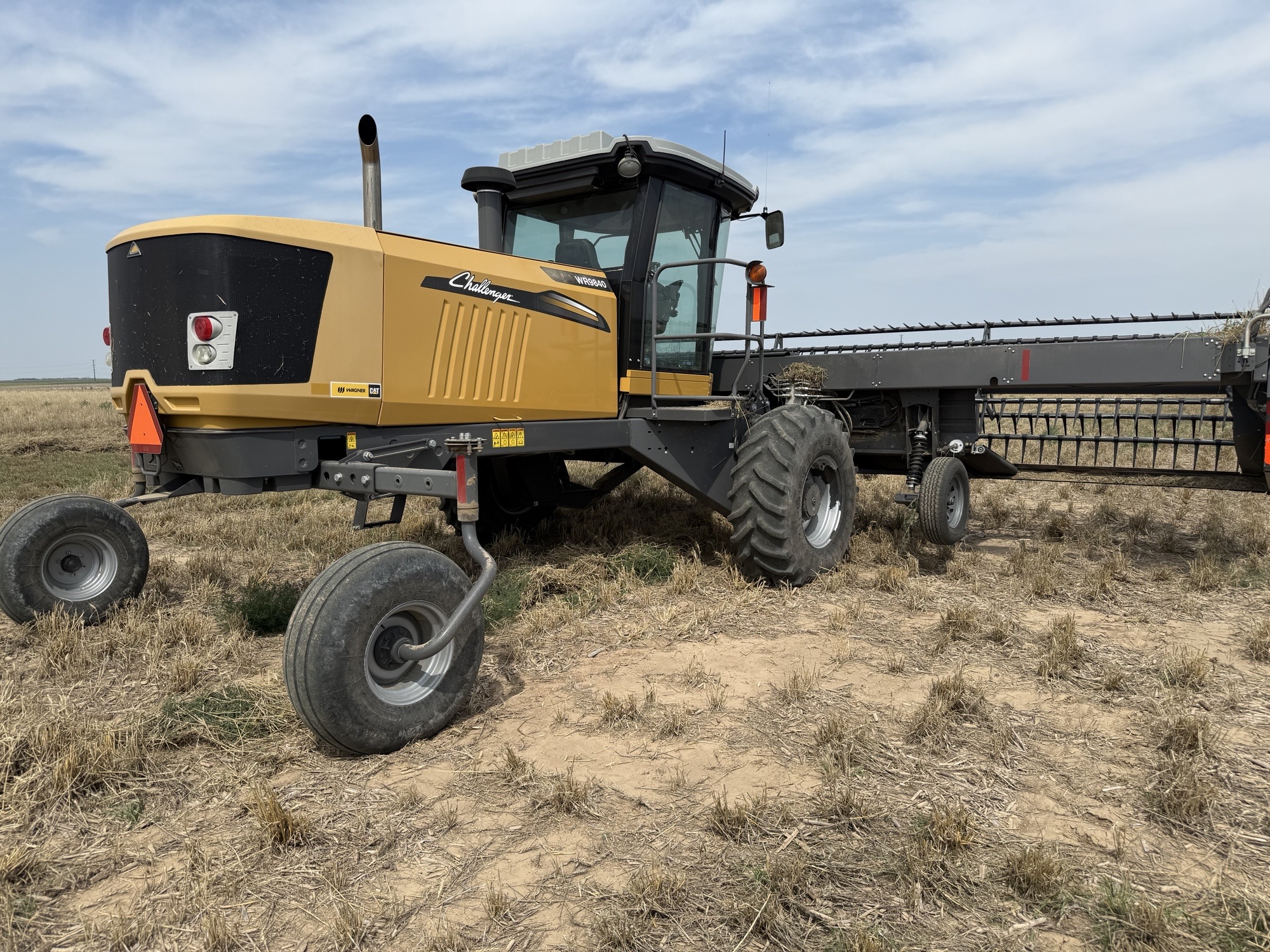 2015 Challenger WR9840 Windrower
