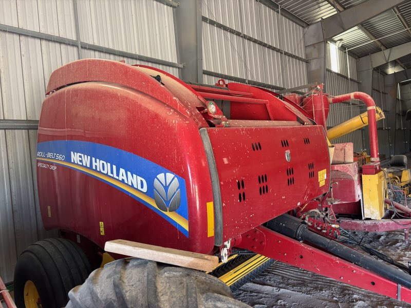2014 New Holland RB560 Baler/Round