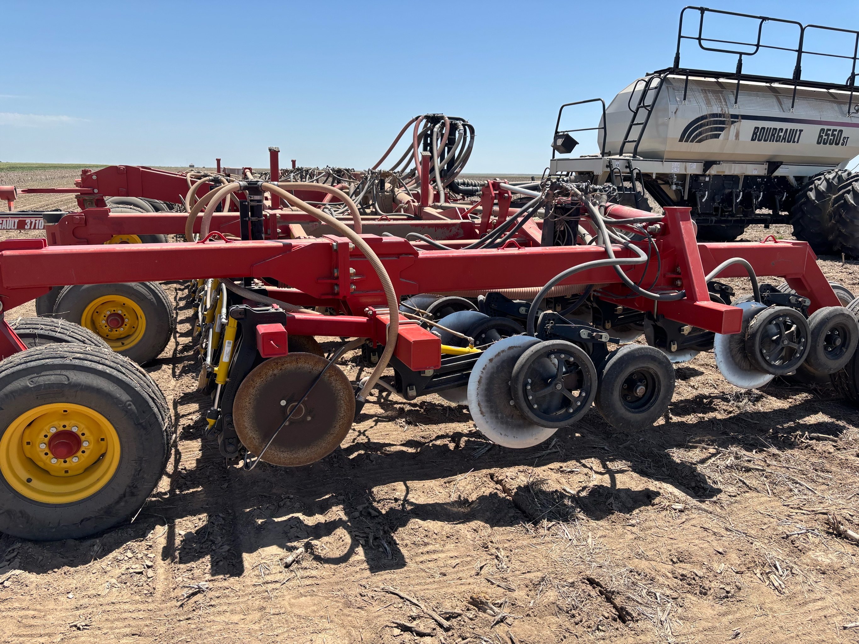 2014 Bourgault 3710 Air Drill