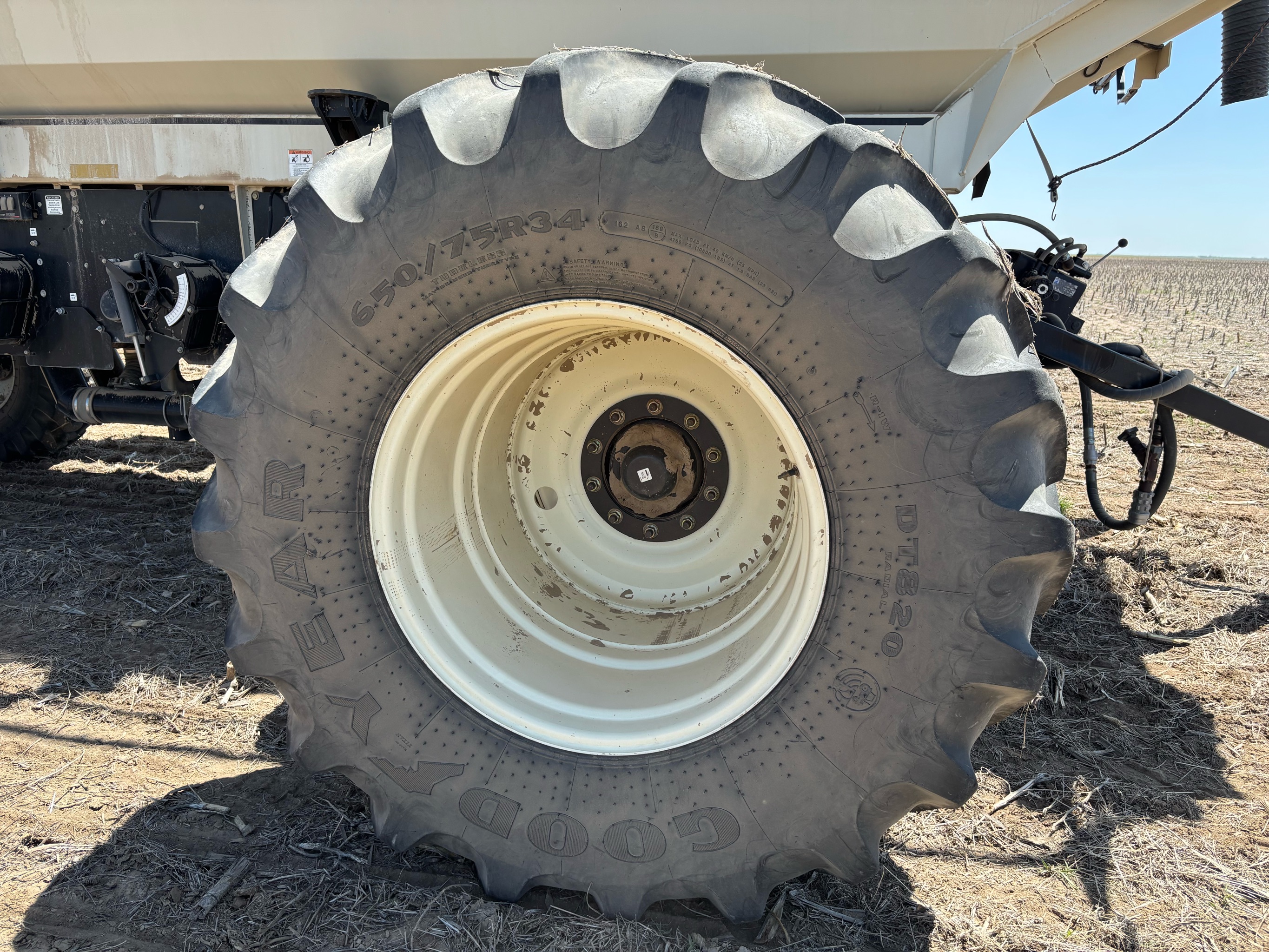 2014 Bourgault 3710 Air Drill