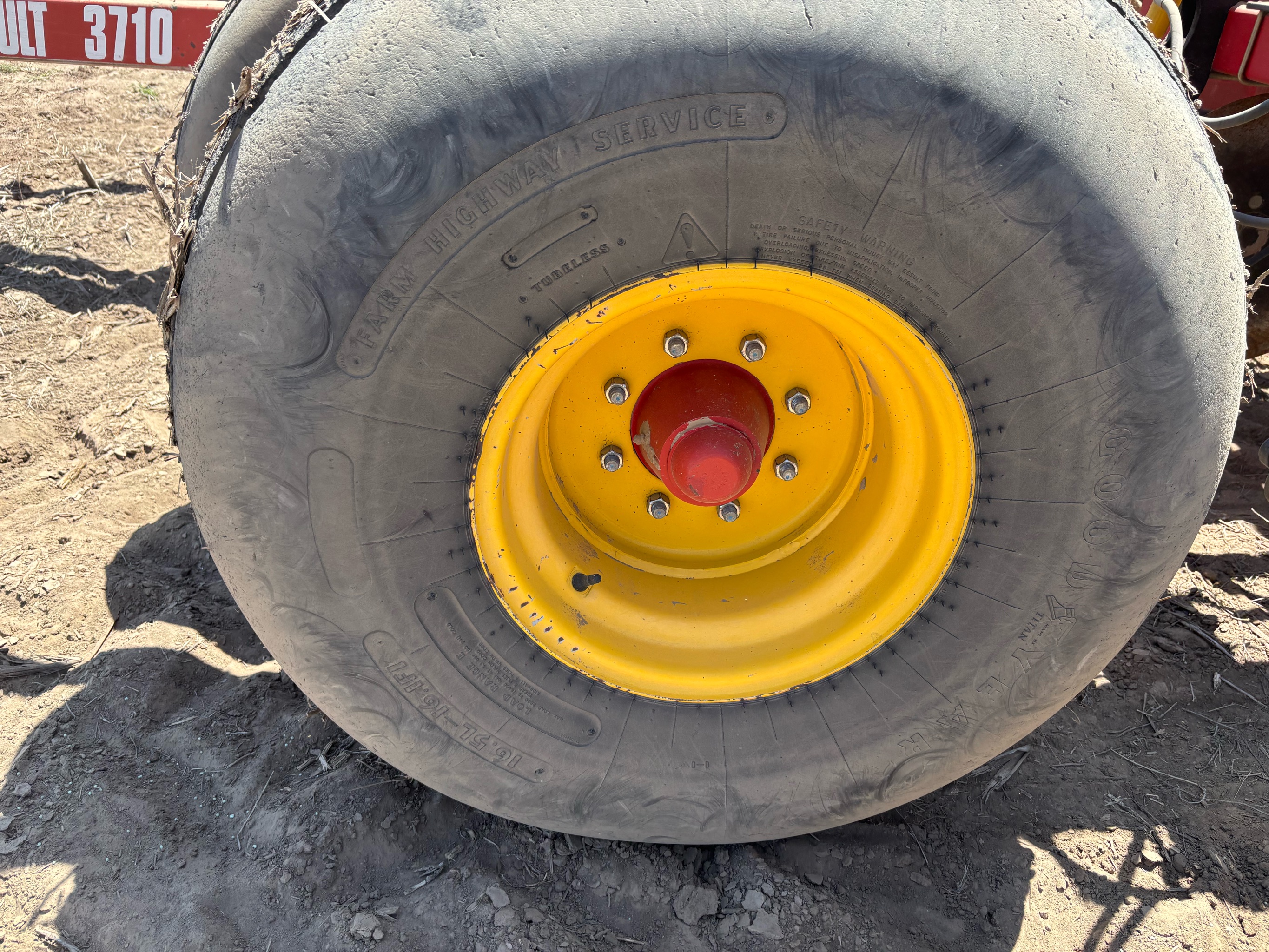 2014 Bourgault 3710 Air Drill