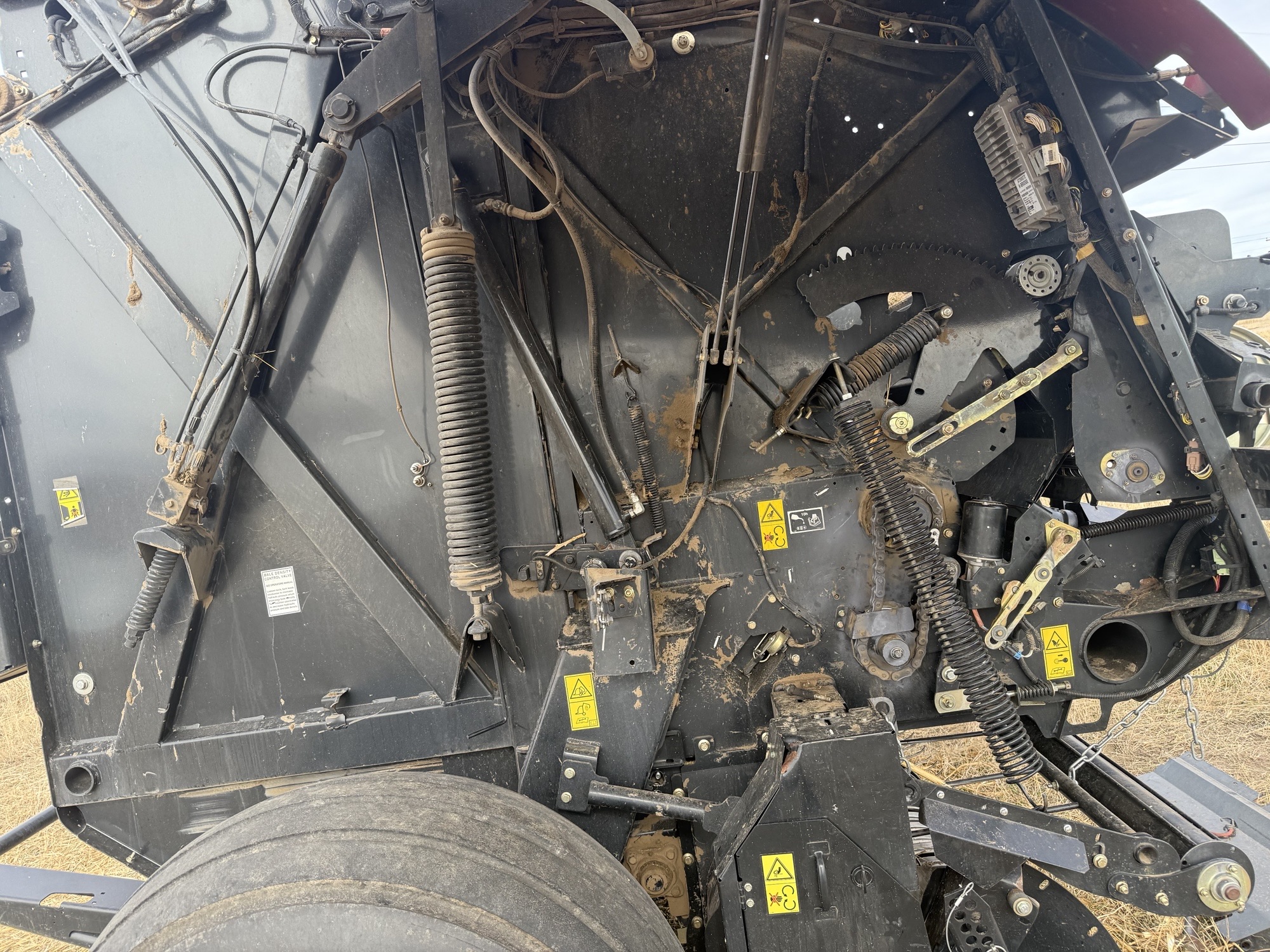 2017 Case IH RB565 Baler/Round