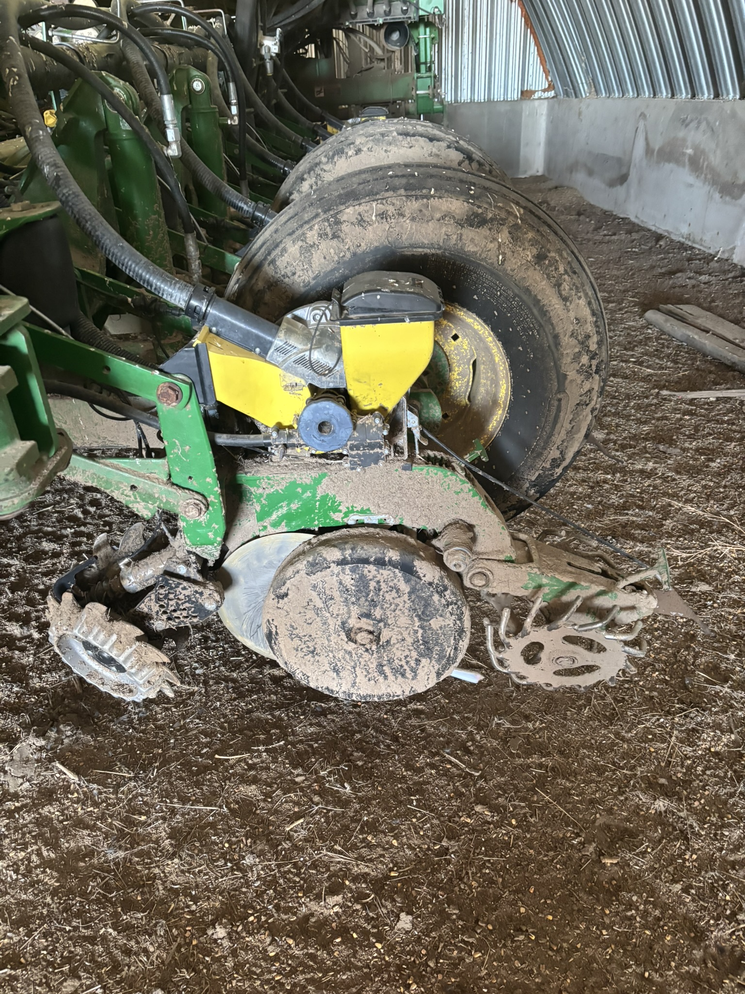 2009 John Deere 1770 Planter/Row