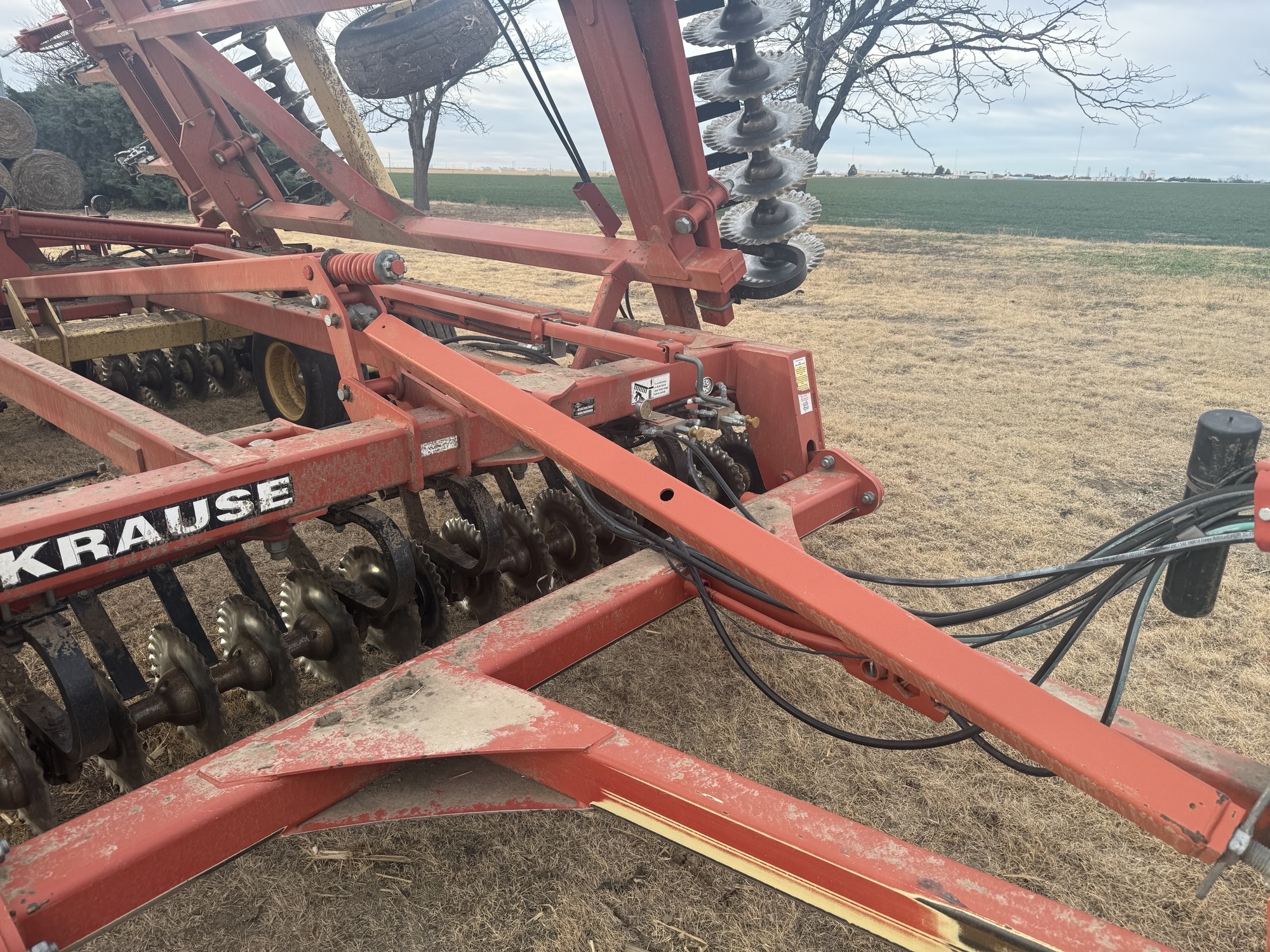 2011 Kuhn EXCELERATOR 8000 Vertical Tillage