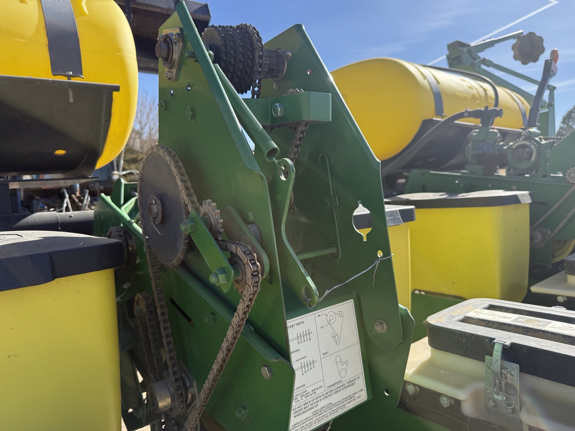 2002 John Deere 1760 Planter