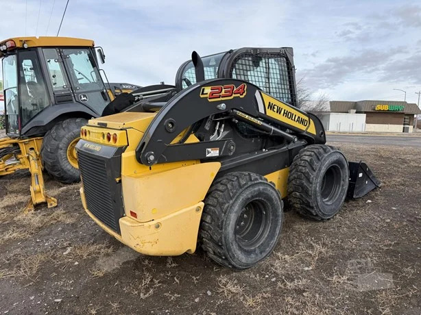 2017 New Holland L234 Skid Steer Loader