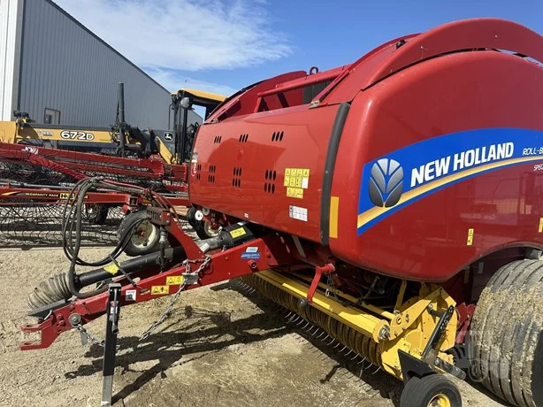 2019 New Holland Rollbelt 560 Baler/Round