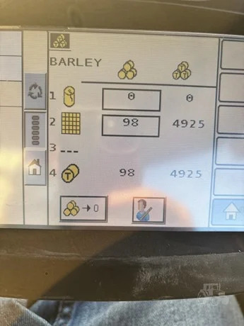 2019 New Holland Rollbelt 560 Baler/Round