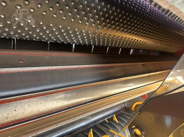 2019 New Holland Rollbelt 560 Baler/Round