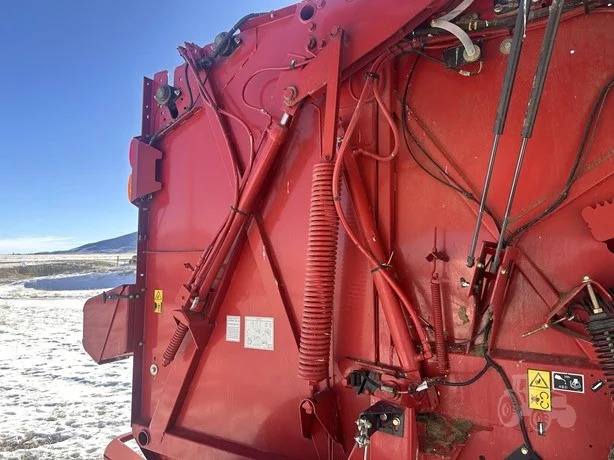 2019 New Holland Rollbelt 560 Baler/Round