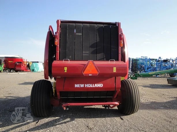 2021 New Holland Rollbelt 560 Baler/Round